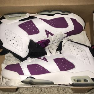 Air Jordan 6 Retro GG